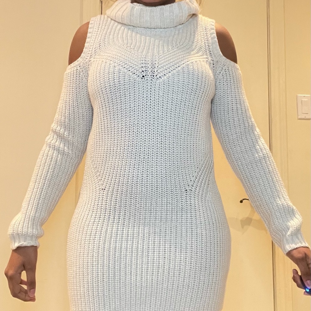CUTE DRESS